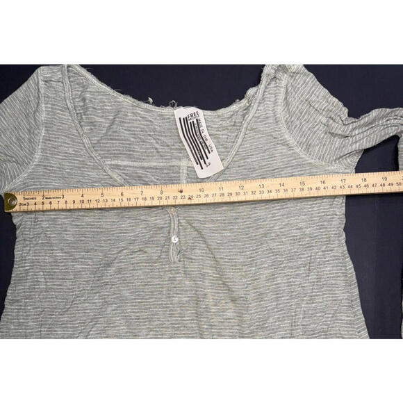 Free People Beach Boho Striped Oversized Dusty Sage Gauze Henley Long Sleeve Sm - Picture 5 of 14